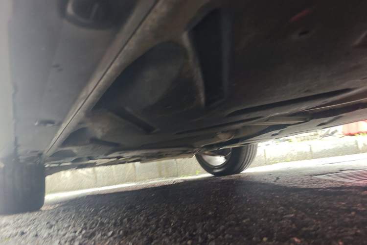 Used Mercedes-Benz GLA 2015 GLA 220 4MATIC Luxury Model Chassis Front Left