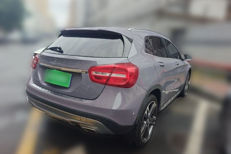 Used Mercedes-Benz GLA 2015 GLA 220 4MATIC Luxury Model Rear Right 45 Deg