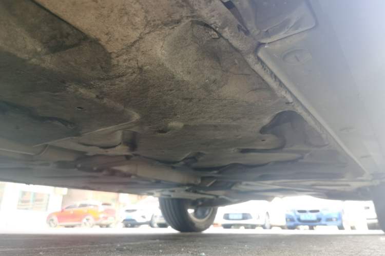 Used Mercedes-Benz GLA 2015 GLA 200 Fashion Model Chassis Front Left