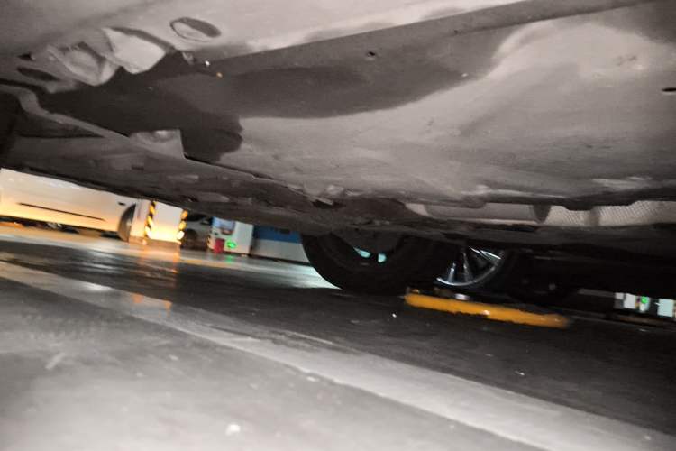 Used Mercedes-Benz GLA 2015 GLA 220 4MATIC Fashion Model Chassis Front Left