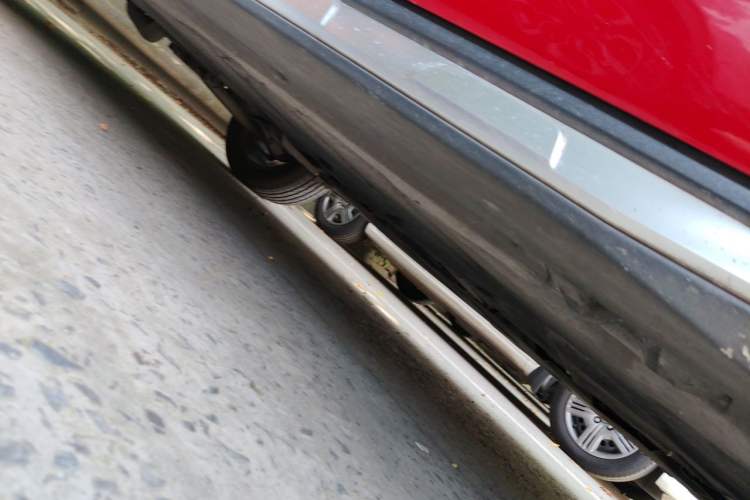 Used Mercedes-Benz GLA 2015 GLA 220 4MATIC Fashion Model Chassis Front Right