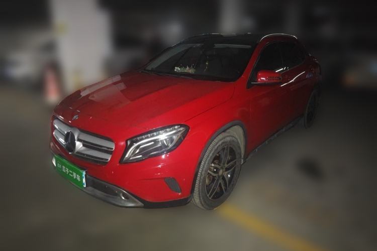 Used Mercedes-Benz GLA 2015 GLA 220 4MATIC Fashion Model Guazi used car, China used car export, Used car for sale, Used cars, Cheapest cars for sale
