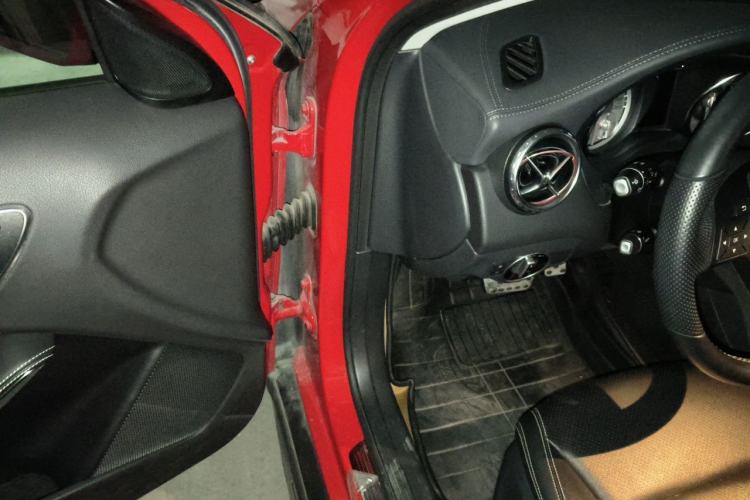 Used Mercedes-Benz GLA 2015 GLA 200 Fashion Model Driver Seat