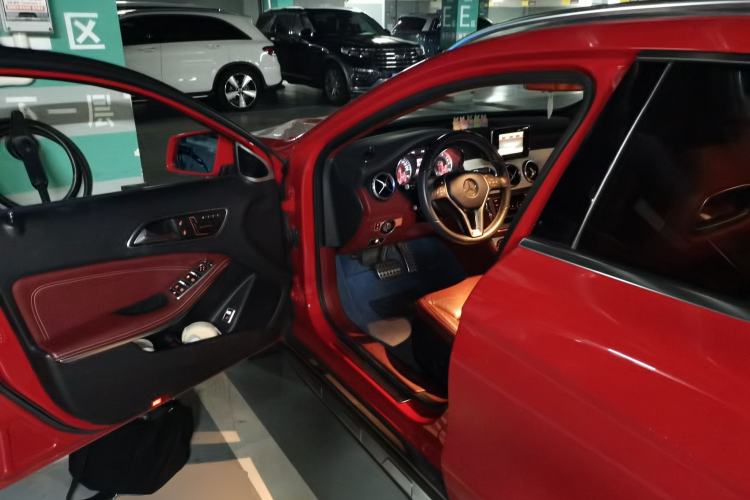 Used Mercedes-Benz GLA 2015 GLA 200 Fashion Model Driver Seat