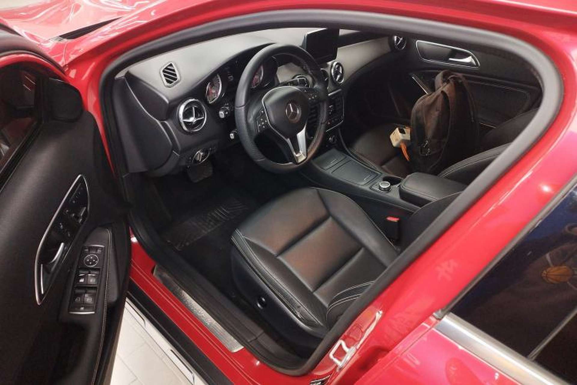 Used Mercedes-Benz GLA 2015 GLA 200 Sport Edition Driver Seat