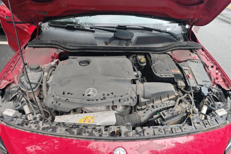 Used Mercedes-Benz GLA 2015 GLA 200 Sport Edition Engine Bay