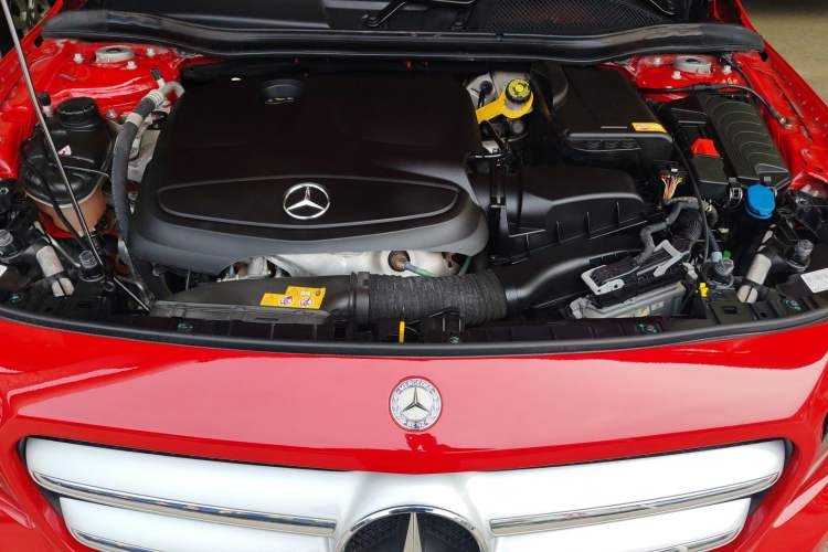 Used Mercedes-Benz GLA 2015 GLA 200 Sport Edition Engine Bay