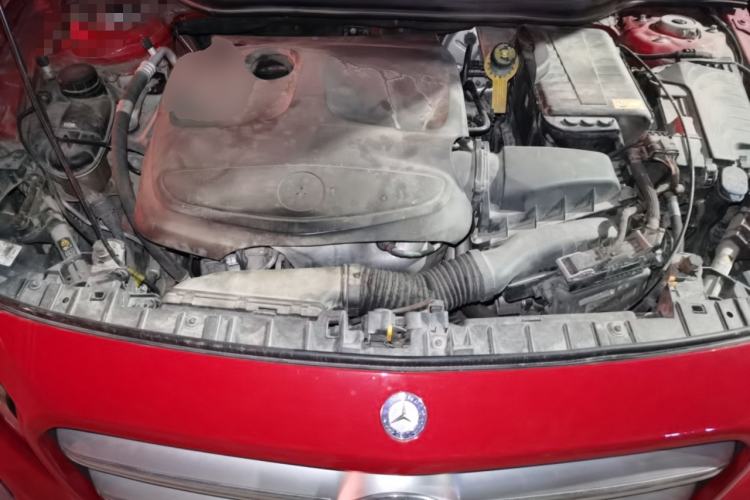 Used Mercedes-Benz GLA 2015 GLA 200 Sport Edition Engine Bay