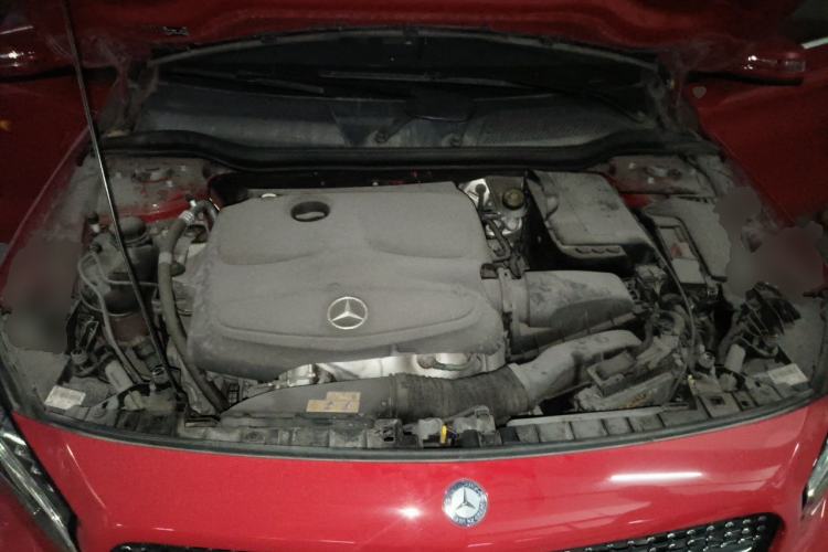 Used Mercedes-Benz GLA 2015 GLA 200 Fashion Model Engine Bay