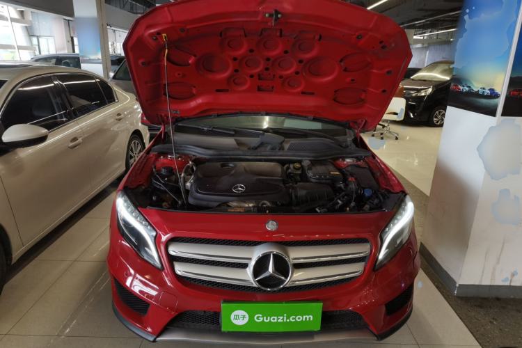 Used Mercedes-Benz GLA 2015 GLA 260 4MATIC Sport Edition Engine Bay