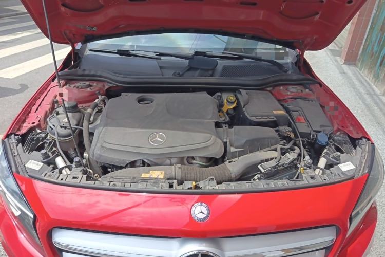 Used Mercedes-Benz GLA 2015 GLA 200 Sport Edition Engine Bay