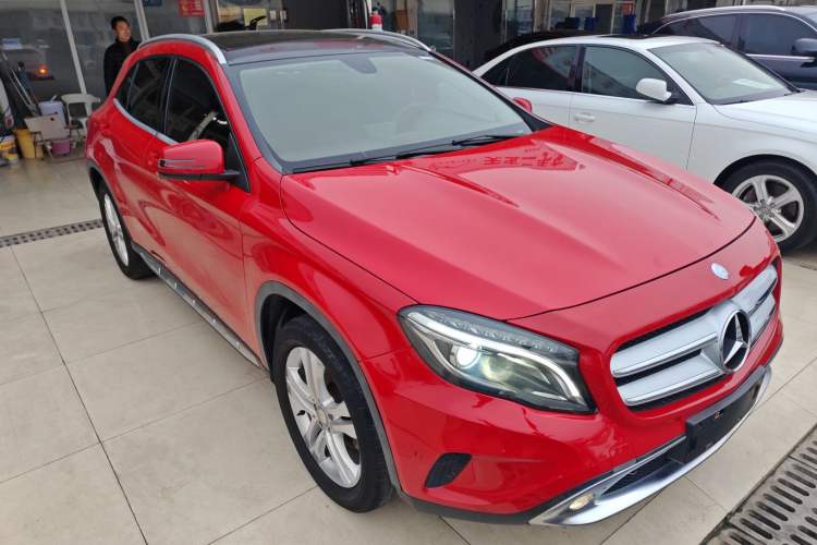 Used Mercedes-Benz GLA 2015 GLA 200 Sport Edition Exterior 1