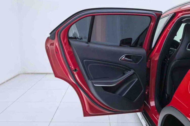 Used Mercedes-Benz GLA 2015 GLA 200 Sport Edition Exterior 11