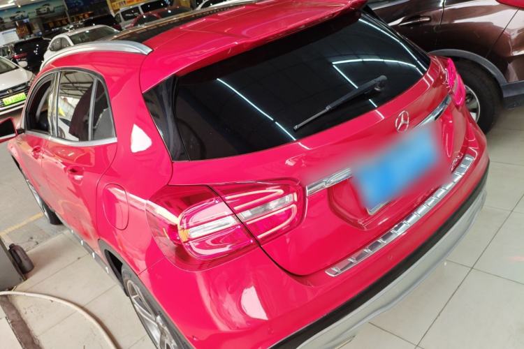 Used Mercedes-Benz GLA 2015 GLA 220 4MATIC Luxury Model Exterior 3