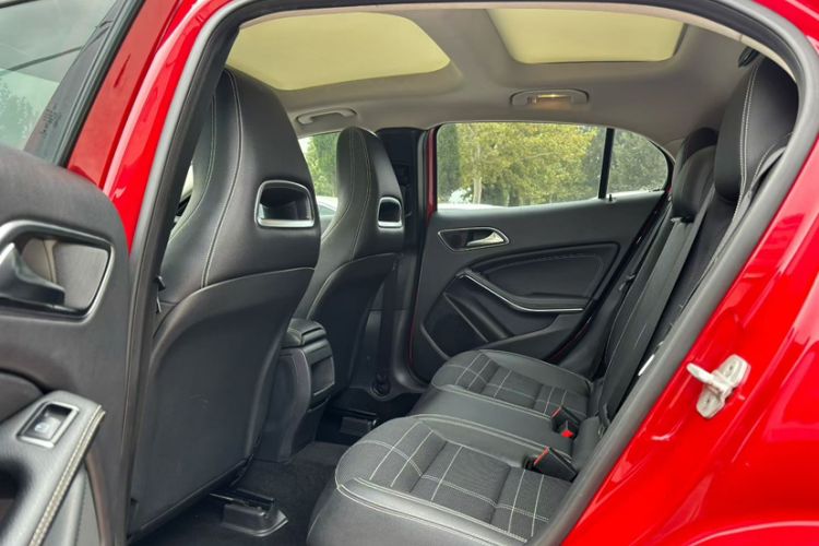 Used Mercedes-Benz GLA 2015 GLA 200 Exterior 6