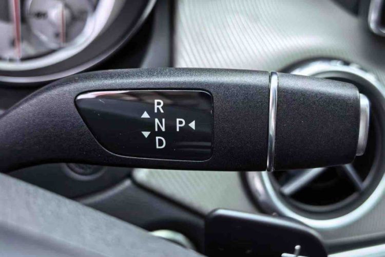Used Mercedes-Benz GLA 2015 GLA 200 Sport Edition Exterior 6