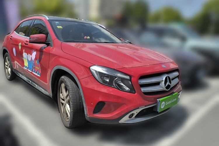 Used Mercedes-Benz GLA 2015 GLA 200 Sport Edition Front Right 45 Deg