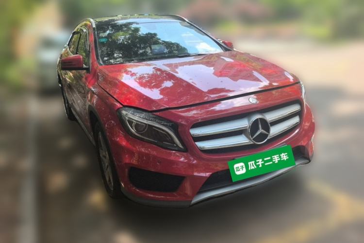 Used Mercedes-Benz GLA 2015 GLA 260 4MATIC Front Right 45 Deg