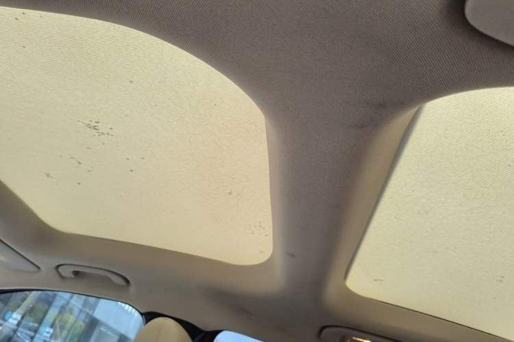 Used Mercedes-Benz GLA 2015 GLA 200 Sport Edition Headliner