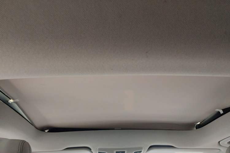 Used Mercedes-Benz GLA 2015 GLA 200 Fashion Model Headliner