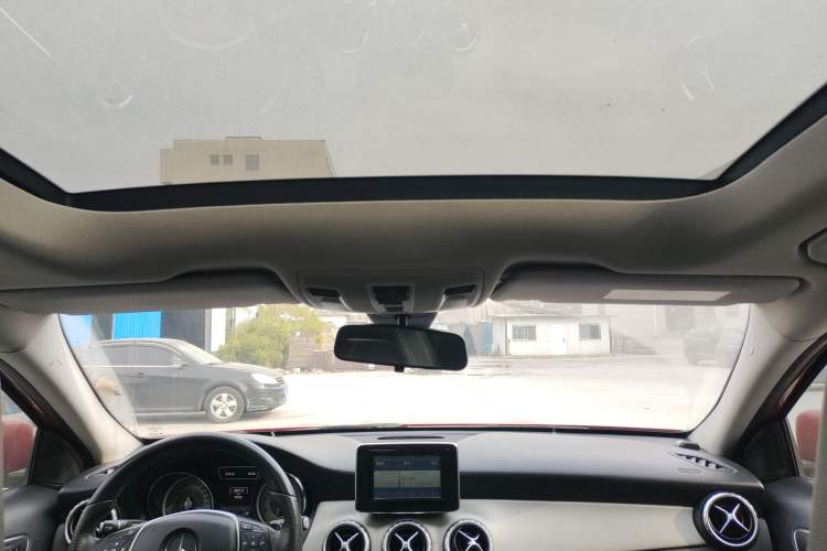 Used Mercedes-Benz GLA 2015 GLA 200 Headliner