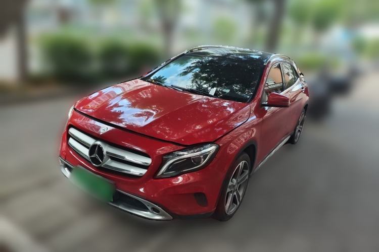 Used Mercedes-Benz GLA 2015 GLA 220 4MATIC Luxury Model Guazi used car, China used car export, Used car for sale, Used cars, Cheapest cars for sale