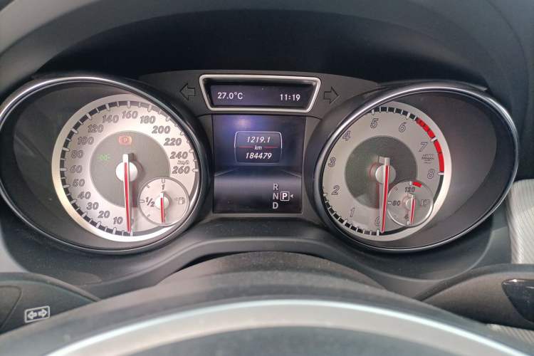 Used Mercedes-Benz GLA 2015 GLA 200 Instrument Cluster