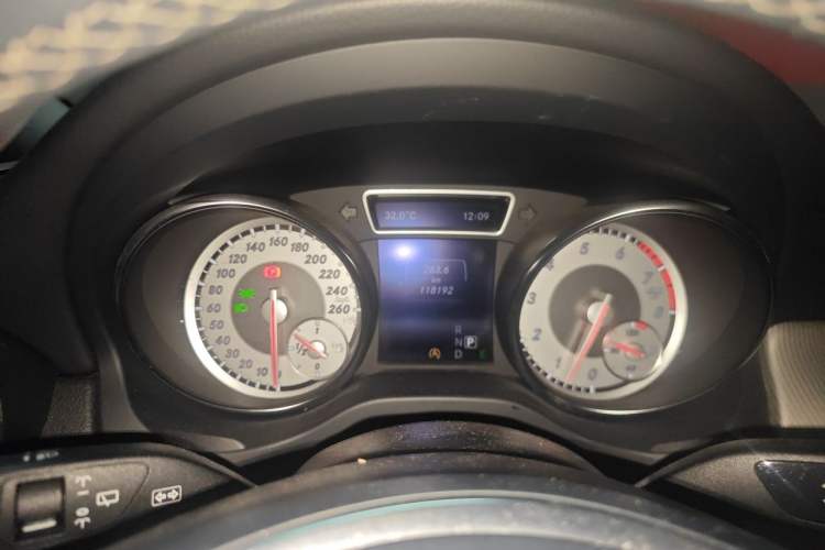 Used Mercedes-Benz GLA 2015 GLA 200 Sport Edition Instrument Cluster