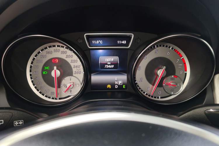 Used Mercedes-Benz GLA 2015 GLA 200 Sport Edition Instrument Cluster