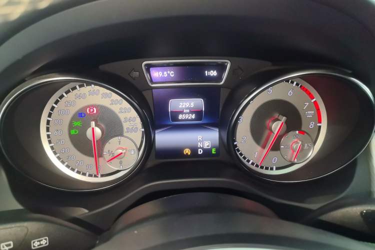 Used Mercedes-Benz GLA 2015 GLA 200 Sport Edition Instrument Cluster