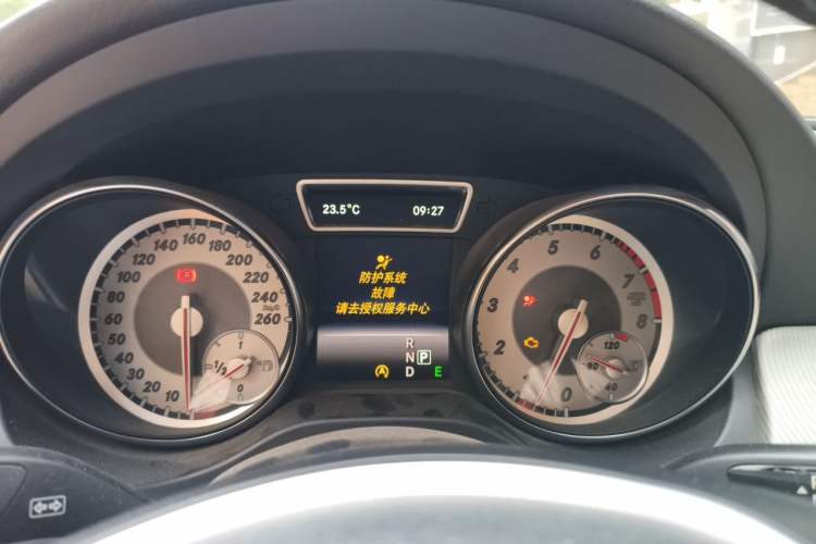 Used Mercedes-Benz GLA 2015 GLA 200 Sport Edition Instrument Cluster
