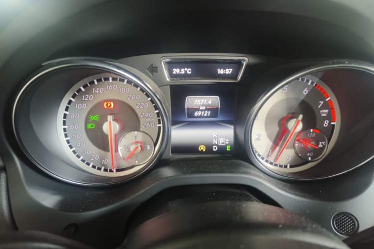 Used Mercedes-Benz GLA 2015 GLA 200 Sport Edition Instrument Cluster