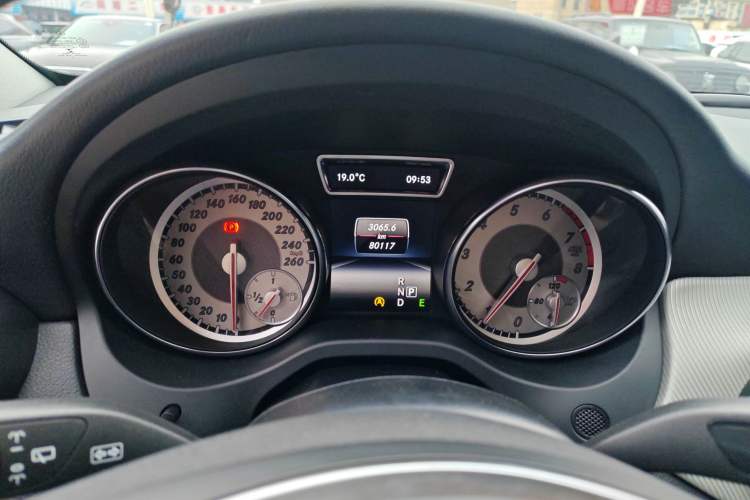 Used Mercedes-Benz GLA 2015 GLA 200 Sport Edition Instrument Cluster