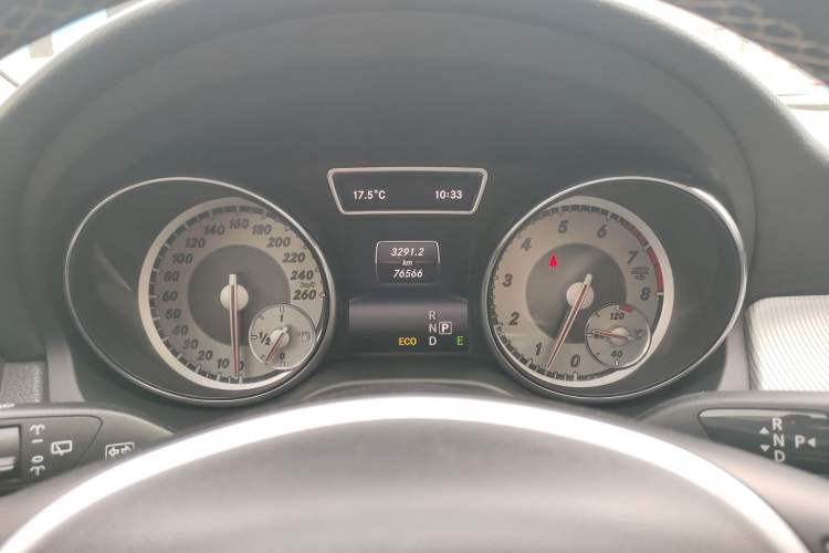 Used Mercedes-Benz GLA 2015 GLA 200 Instrument Cluster