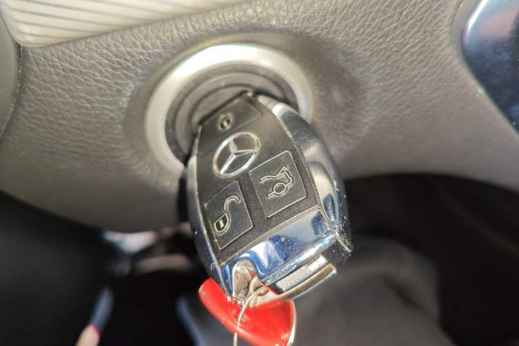 Used Mercedes-Benz GLA 2015 GLA 220 4MATIC Luxury Model Interior 1