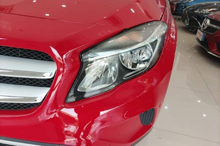 Used Mercedes-Benz GLA 2015 GLA 200 Sport Edition Left Front Headlight