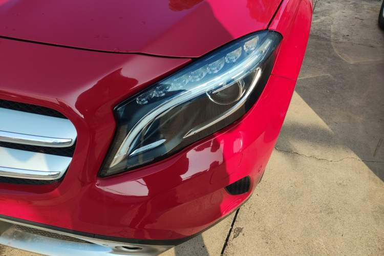 Used Mercedes-Benz GLA 2015 GLA 200 Fashion Model Left Front Headlight