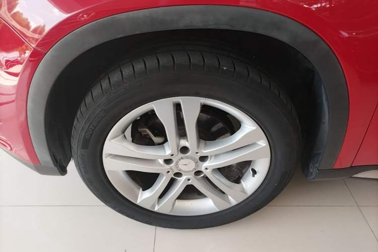 Used Mercedes-Benz GLA 2015 GLA 200 Sport Edition Left Front Wheel Hub