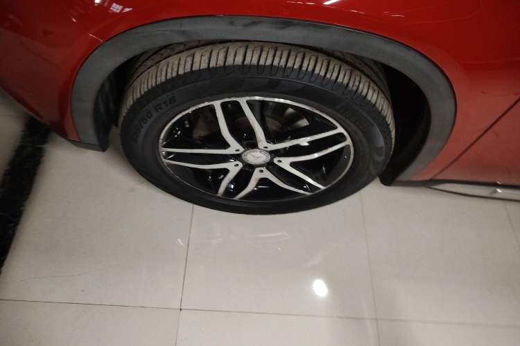 Used Mercedes-Benz GLA 2015 GLA 200 Fashion Model Left Front Wheel Hub