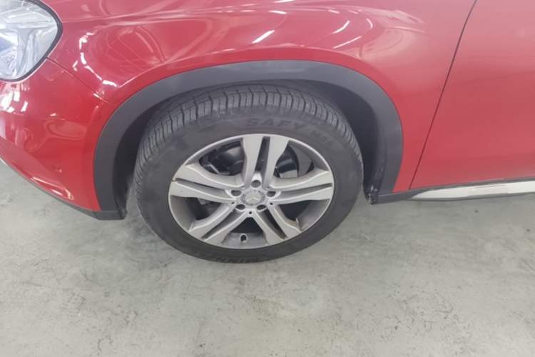 Used Mercedes-Benz GLA 2015 GLA 200 Sport Edition Left Front Wheel Hub