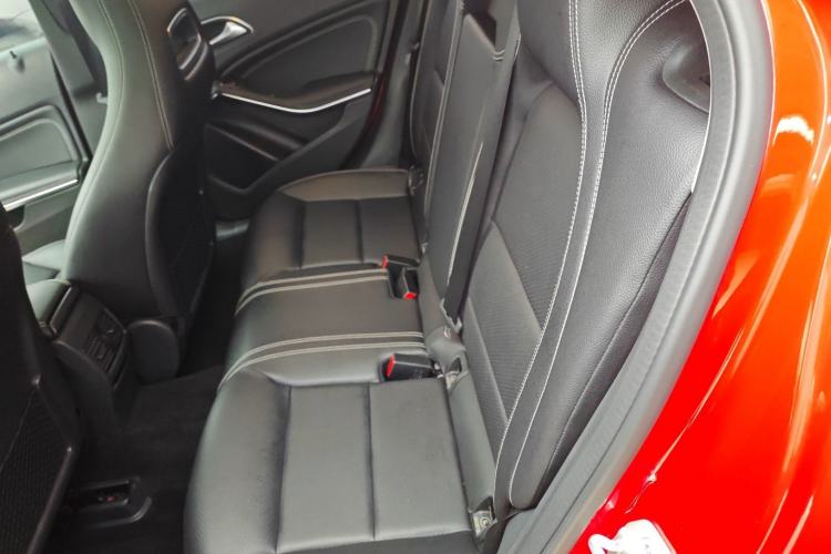 Used Mercedes-Benz GLA 2015 GLA 200 Sport Edition Left Rear Seat