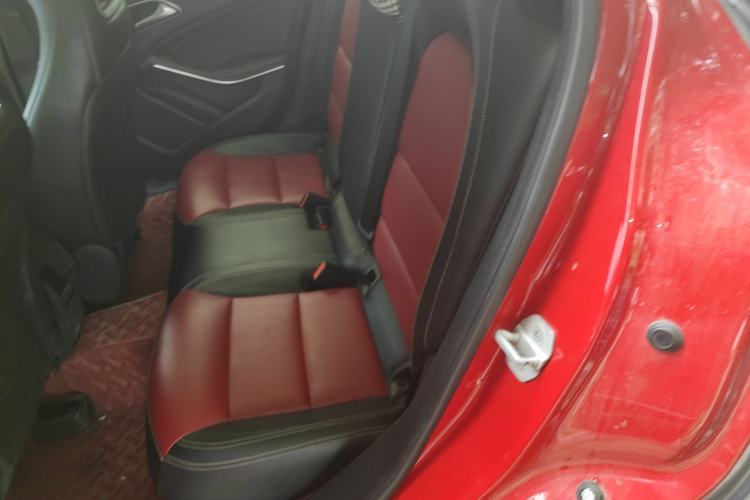 Used Mercedes-Benz GLA 2015 GLA 200 Left Rear Seat