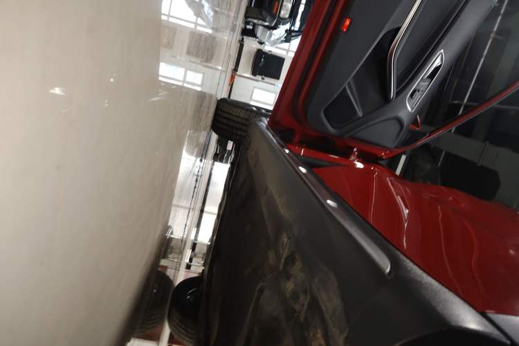 Used Mercedes-Benz GLA 2015 GLA 200 Fashion Model Left Side Sill