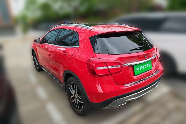 Used Mercedes-Benz GLA 2015 GLA 220 4MATIC Fashion Model Rear Left 45 Deg