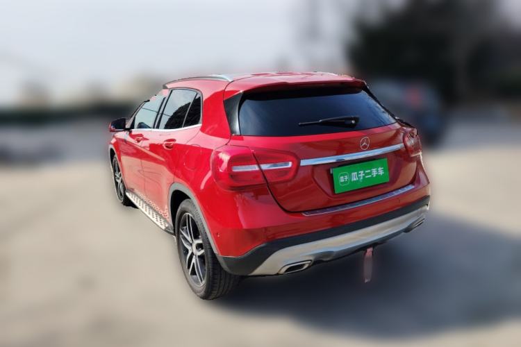 Used Mercedes-Benz GLA 2015 GLA 220 4MATIC Fashion Model Rear Left 45 Deg
