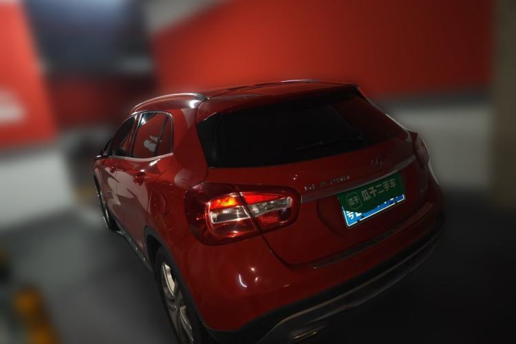 Used Mercedes-Benz GLA 2015 GLA 200 Sport Edition Rear Left 45 Deg