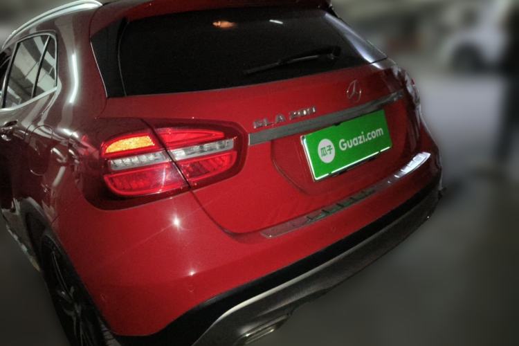 Used Mercedes-Benz GLA 2015 GLA 200 Fashion Model Rear Left 45 Deg