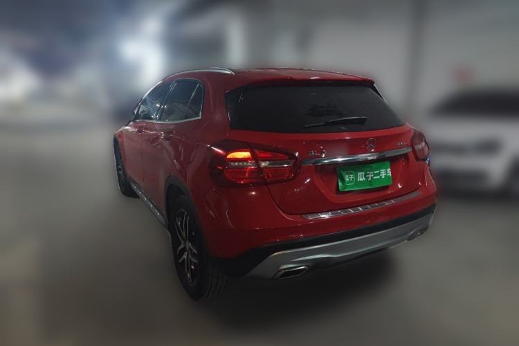 Used Mercedes-Benz GLA 2015 GLA 220 4MATIC Fashion Model Rear Left 45 Deg