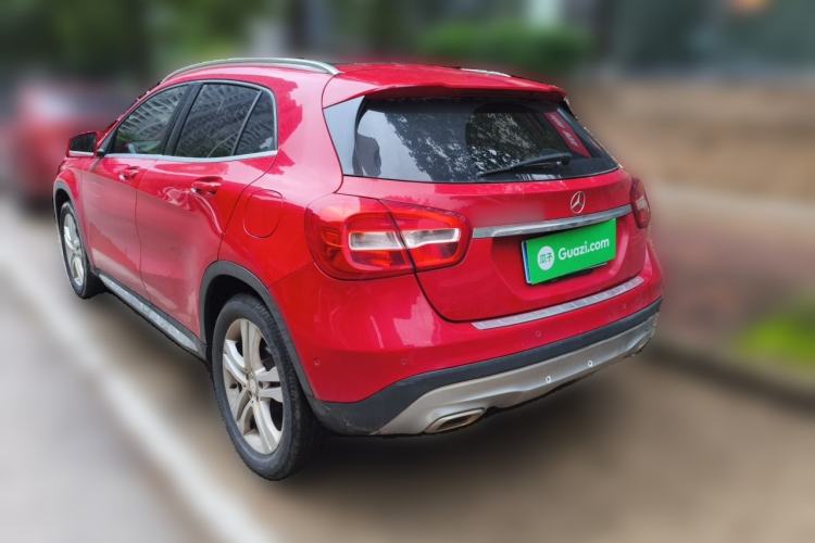 Used Mercedes-Benz GLA 2015 GLA 200 Sport Edition Rear Left 45 Deg