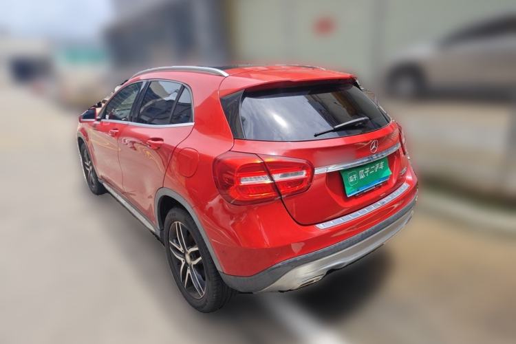 Used Mercedes-Benz GLA 2015 GLA 200 Fashion Model Rear Left 45 Deg